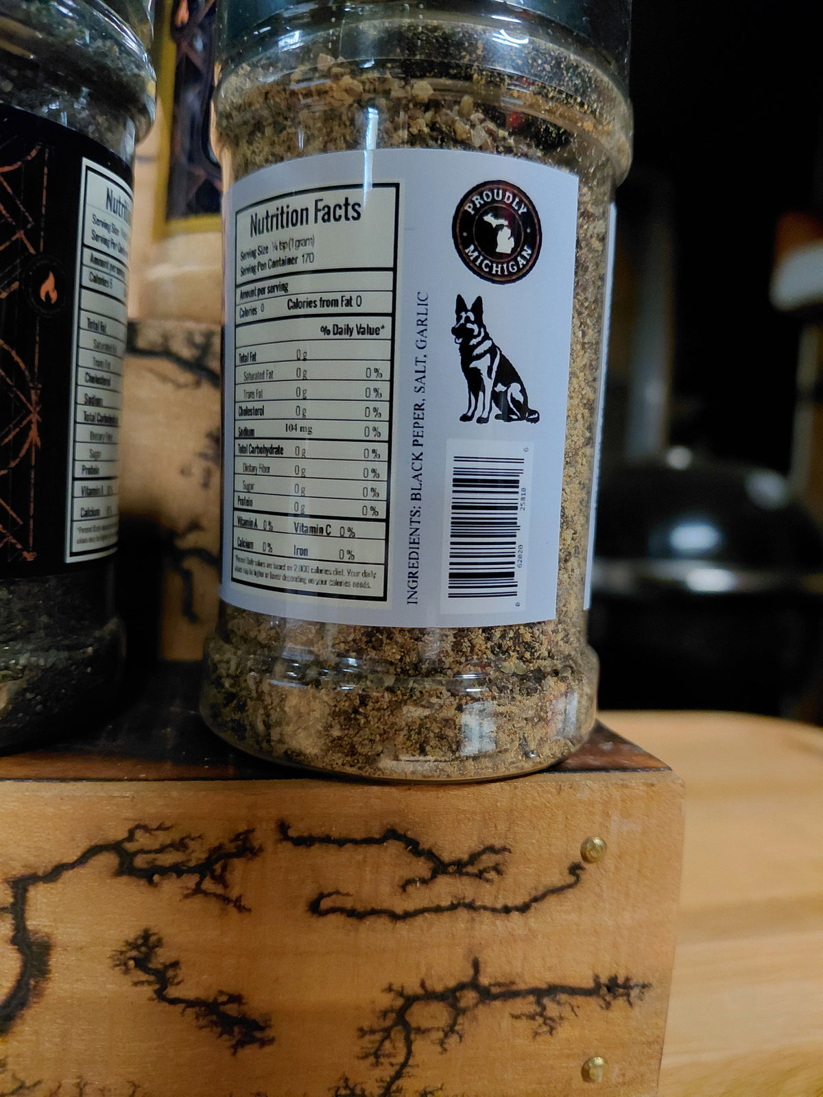 Bark N' Dogs Canine Coarse nutrition facts and ingredients label
